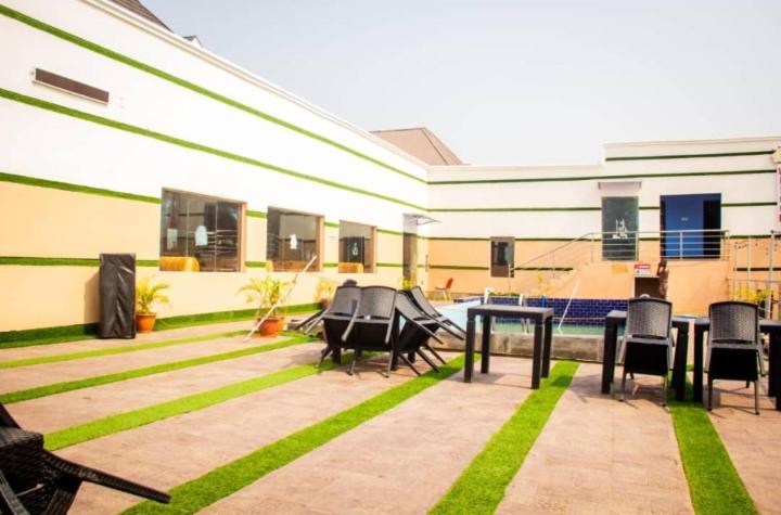 Hotel D Ritz Owode Ede Exterior foto